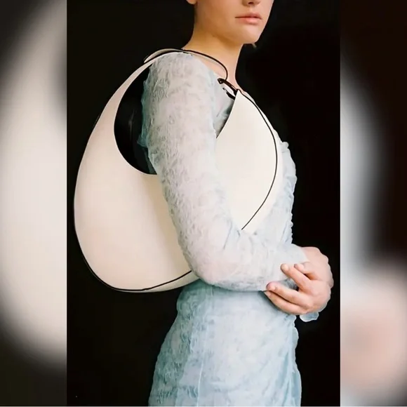 Elegant White Vegan Leather Women's Bag Unique Shape - Picture 3 of 6